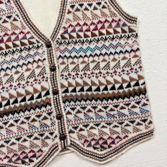 Vintage 90s Via L.A. Fair Isle Knit Sweater Vest Geometric Pattern, Size Medium - Picture 3 of 5